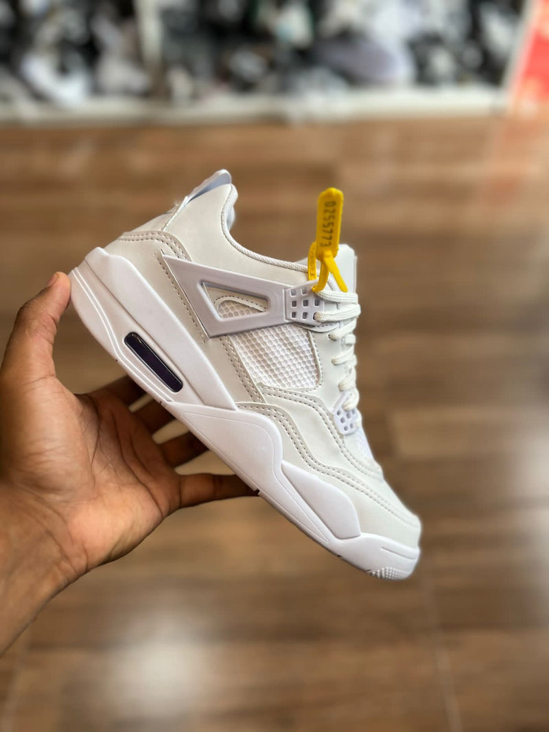 TÊNIS NIKE JORDAN 4