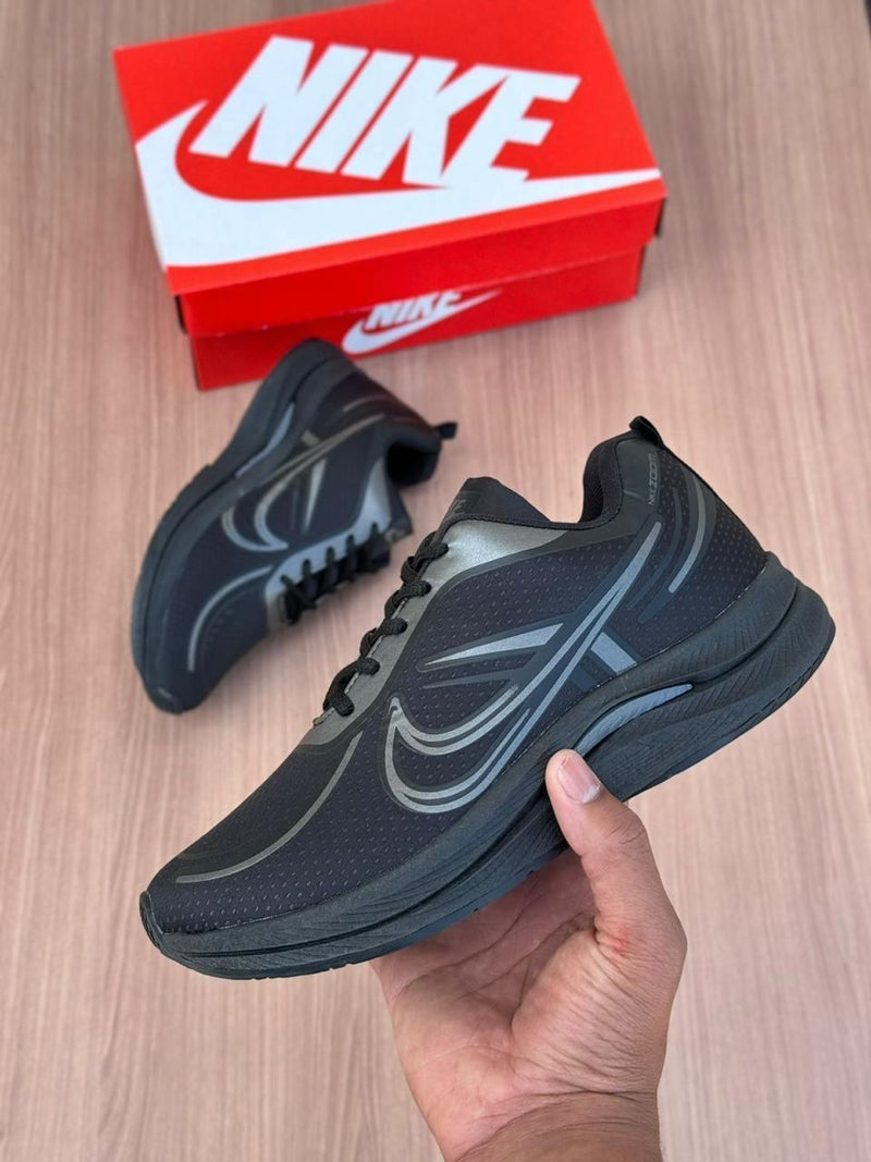 TÊNIS NIKE ZOOM AIR MEGAZON TODO PRETO