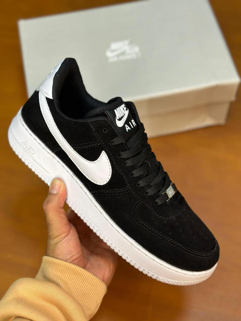 TÊNIS NIKE AIR FORCE BLACK