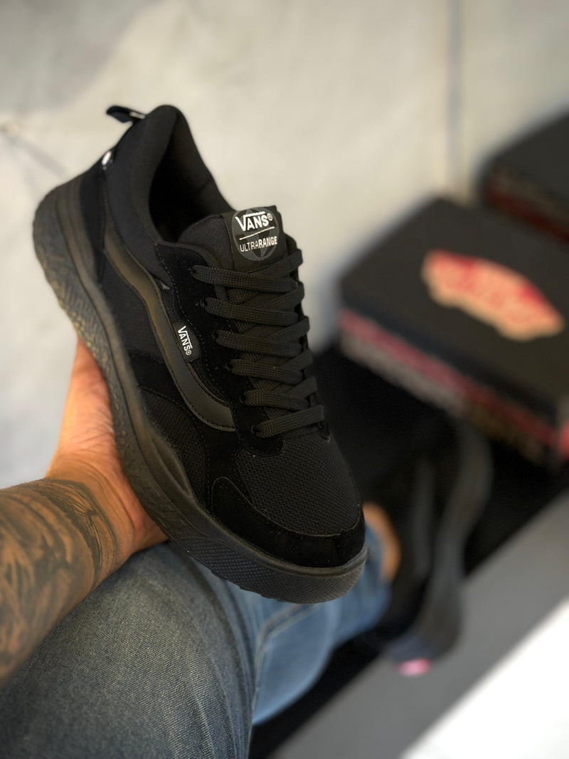 TÊNIS VANS ULTRARANGE BLACK