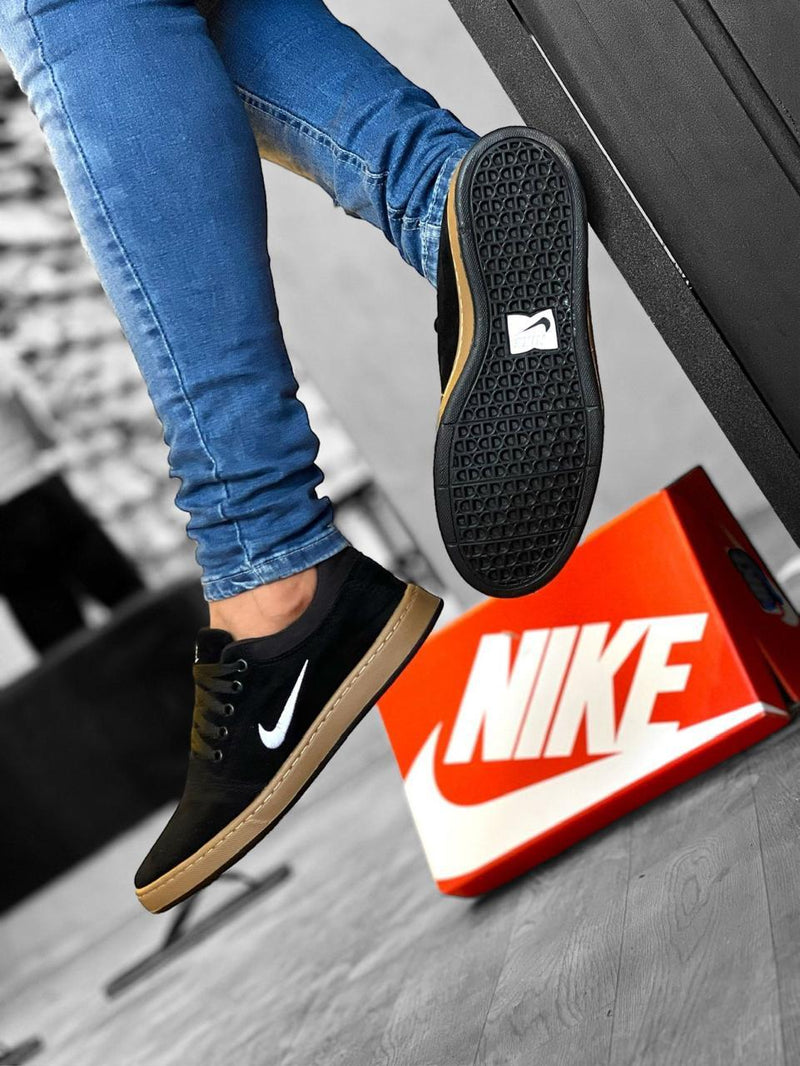 TÊNIS NIKE SB PRETO