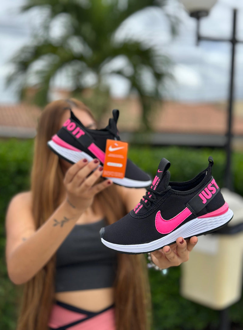 TÊNIS NIKE AIR JUST DO IT ROSA