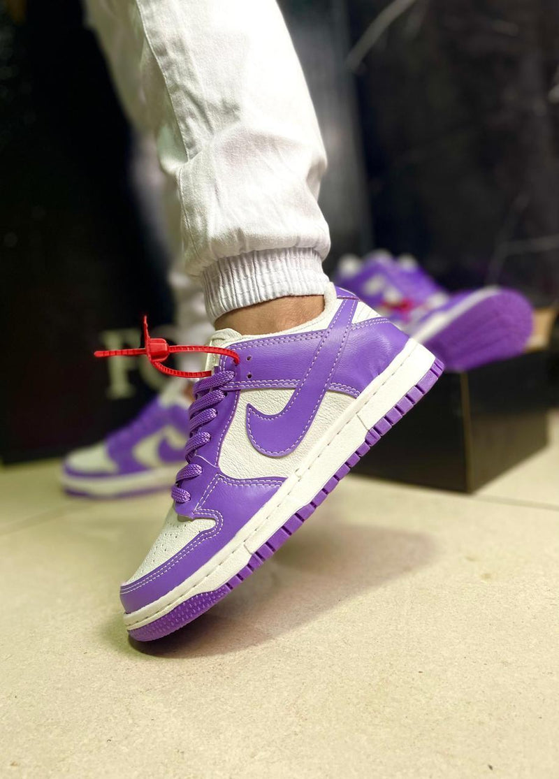 TÊNIS NIKE DUNK ROXO