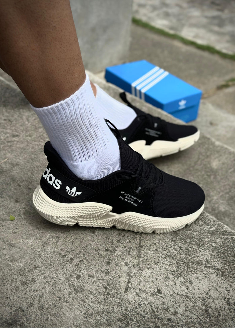 TÊNIS ADIDAS OFF-WHITE