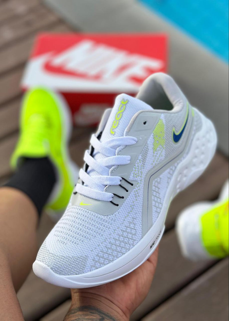 TÊNIS NIKE REACT PRO CINZA