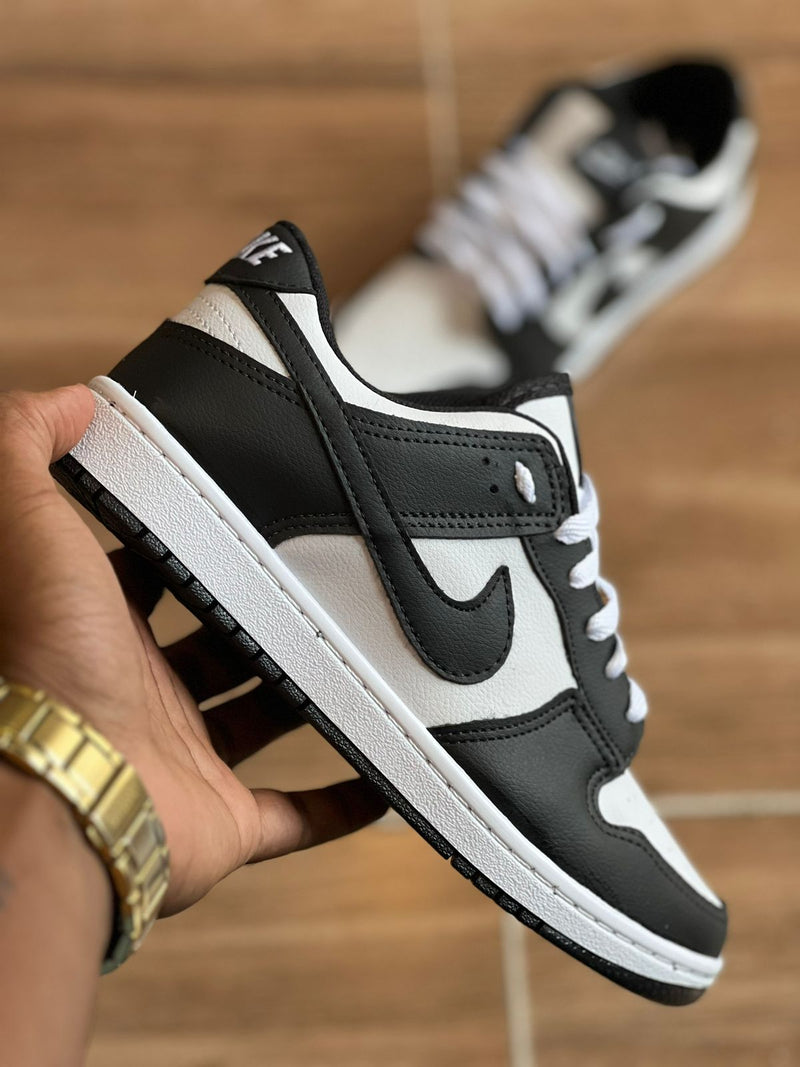 TÊNIS NIKE DUNK