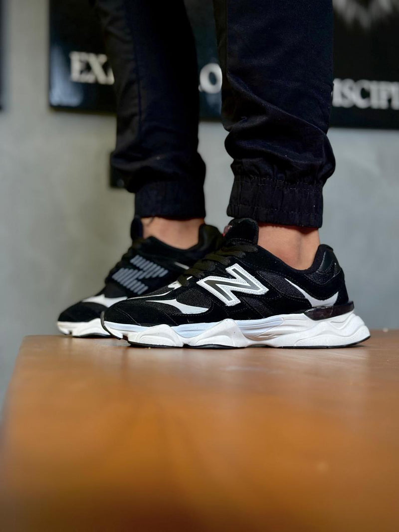 TÊNIS NEW BALANCE 9060