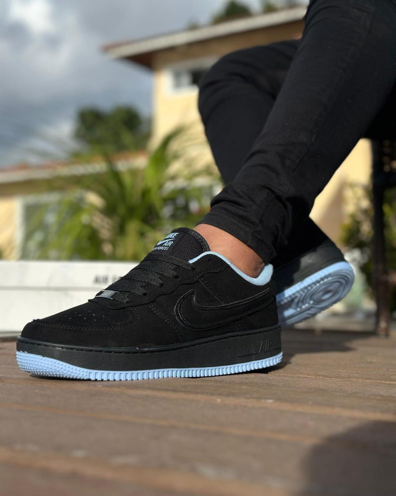 TÊNIS NIKE AIR FORCE LV8 AZUL