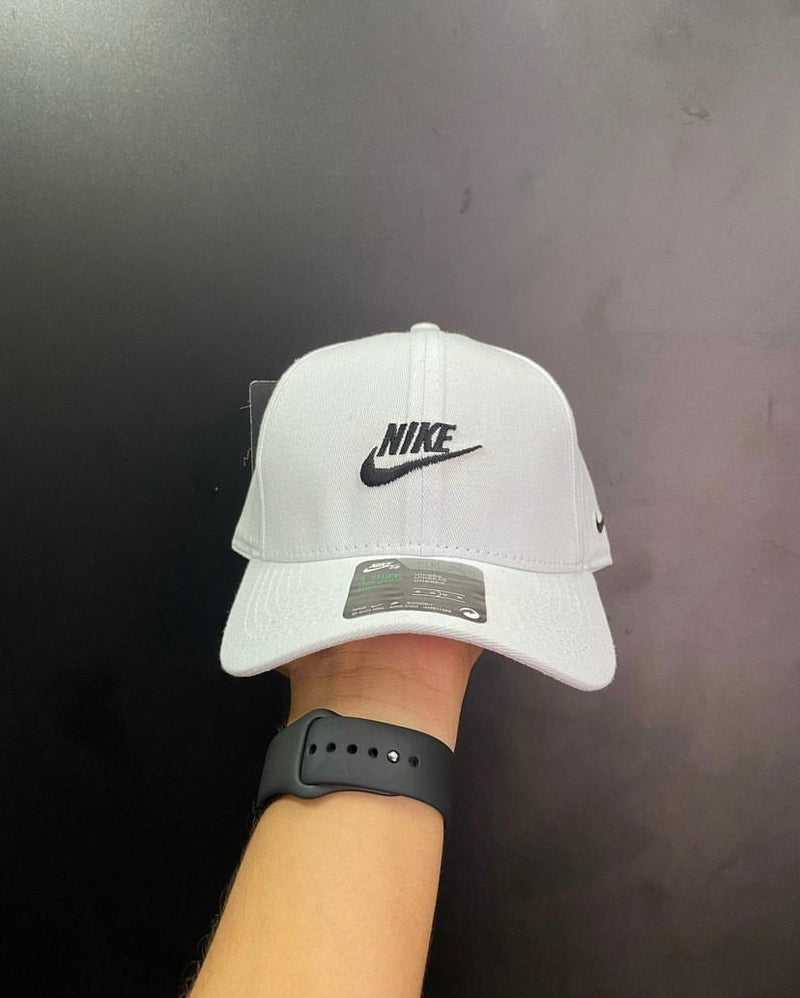 BONÉ NIKE