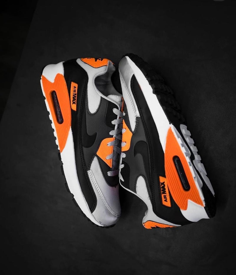 TÊNIS NIKE AIR MAX 90 LARANJA EDITION