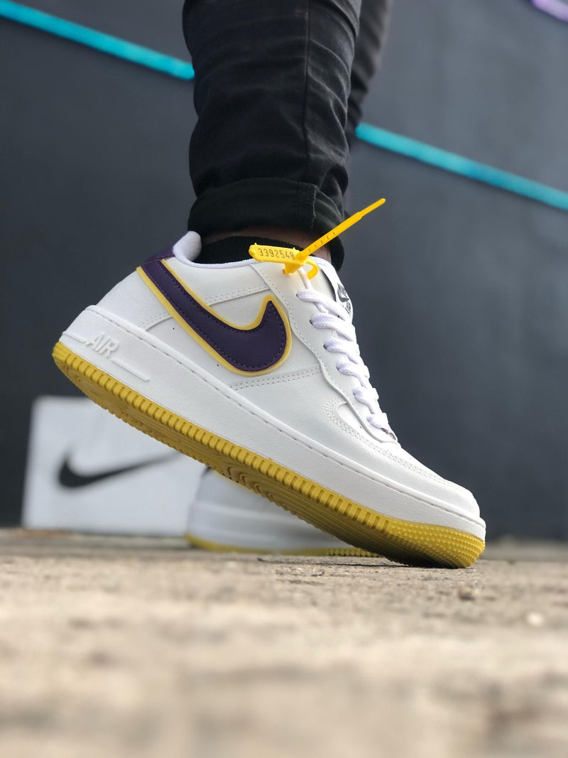 TÊNIS NIKE AIR FORCE LAKERS