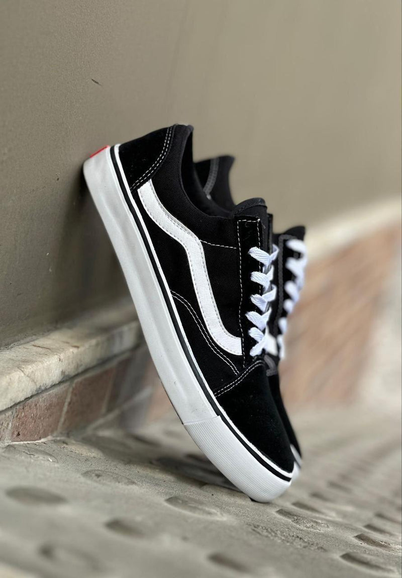 TÊNIS VANS OLD SKOOL