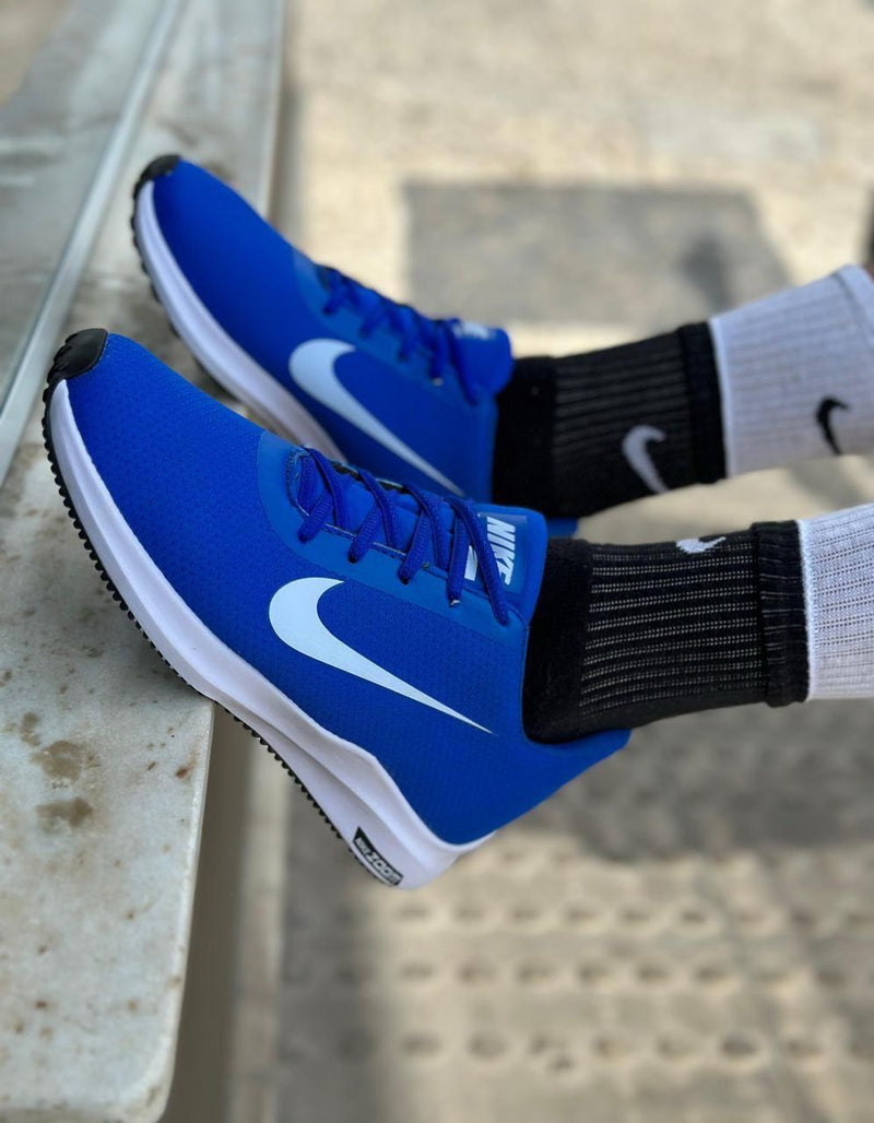 TÊNIS NIKE ZOOM XR AZUL