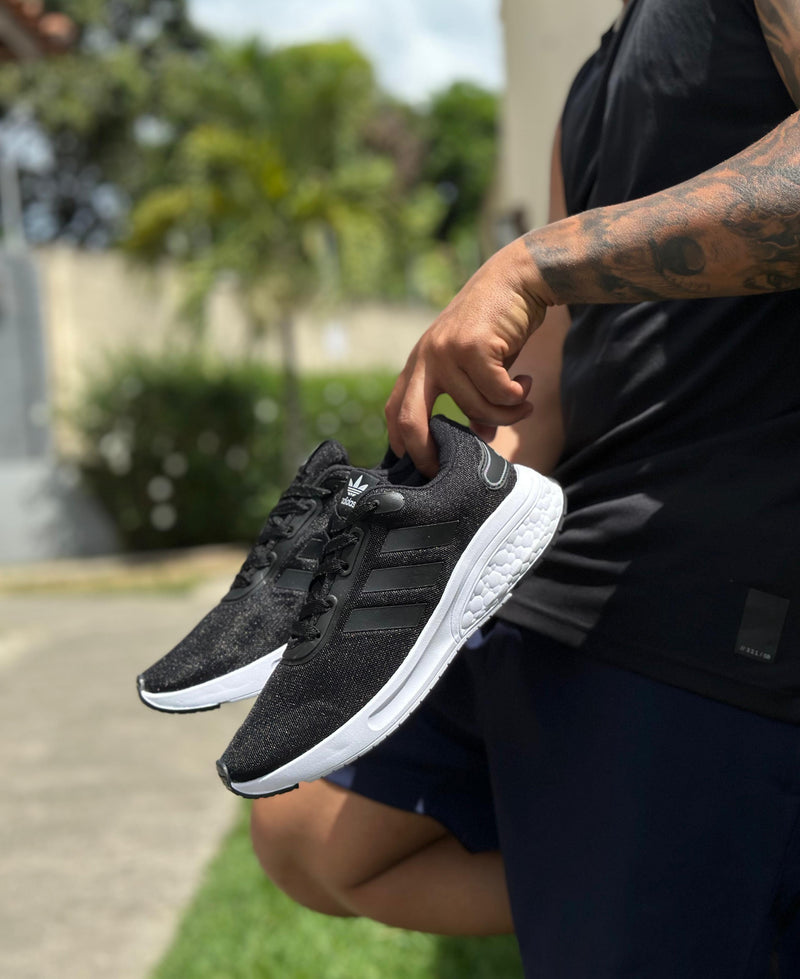 TÊNIS ADIDAS SUPER SPORT BLACK