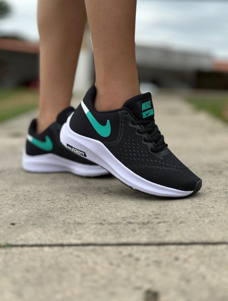 TÊNIS NIKE ZOOM OPTYMUS VERDE