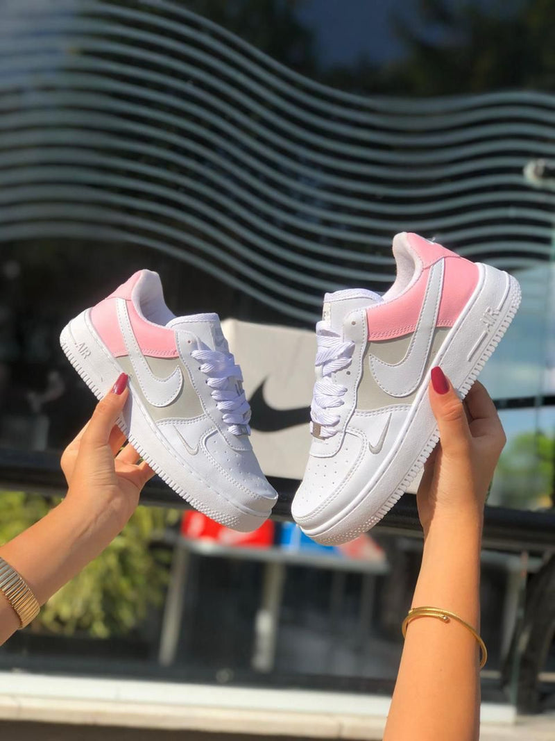 TÊNIS NIKE AIR FORCE ROSA/CINZA